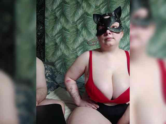 Red-rooms webcam