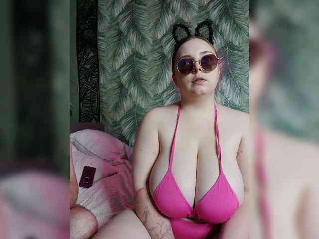 Red-rooms webcam