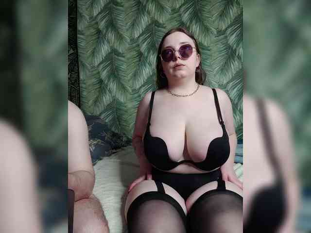 Red-rooms webcam