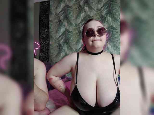 Red-rooms webcam