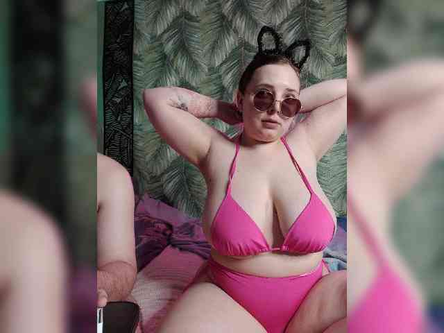 Red-rooms webcam