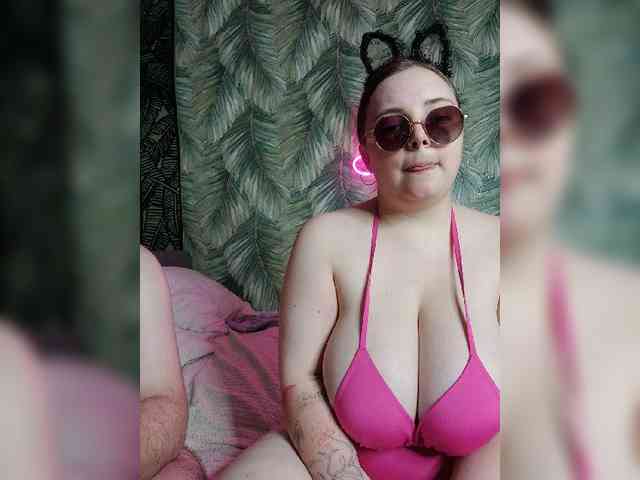 Red-rooms webcam