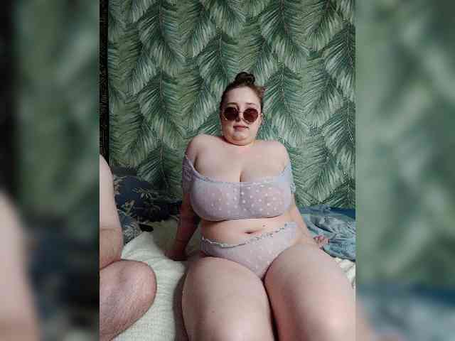 Red-rooms webcam