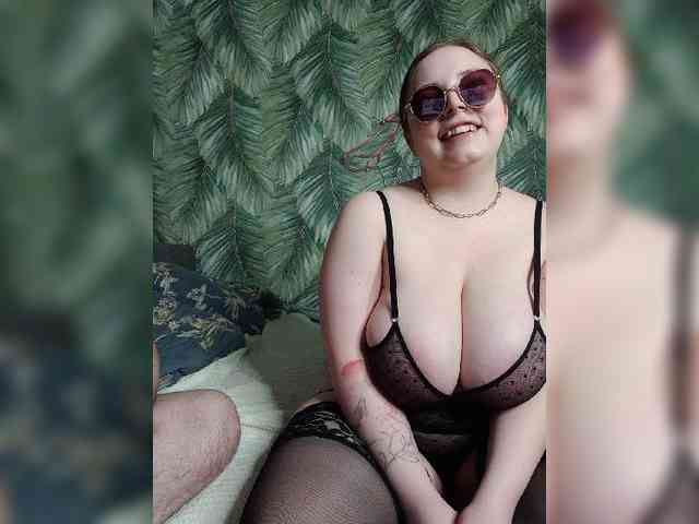 Model: Red-rooms