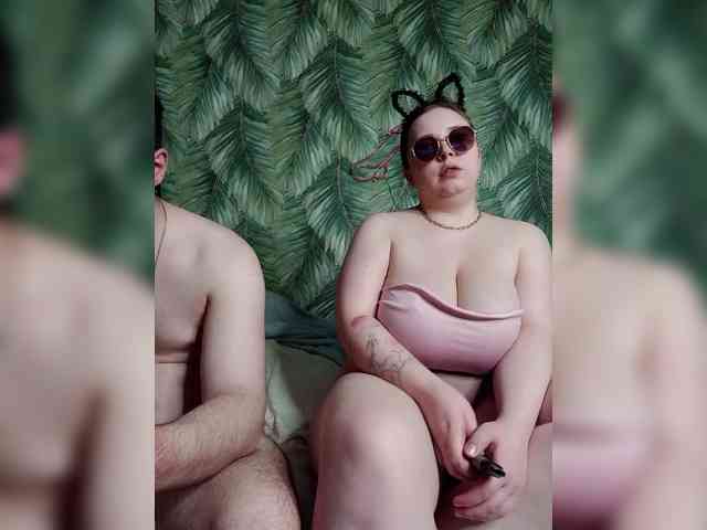 Red-rooms webcam