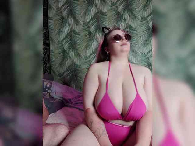 Red-rooms Sex Cam Show