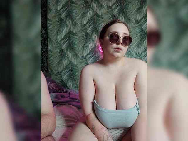 Red-rooms webcam