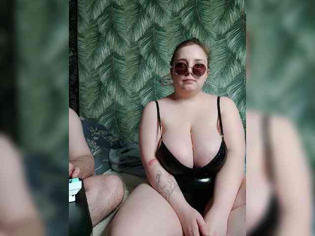 Red-rooms webcam