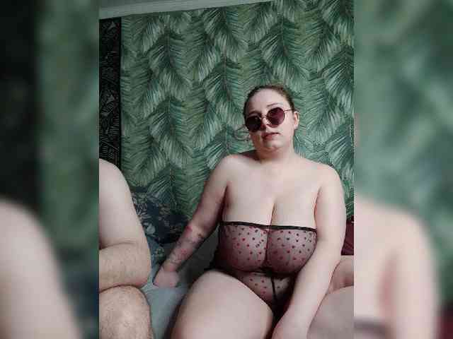 Red-rooms webcam