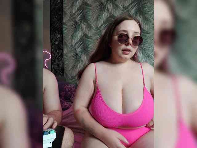 Red-rooms webcam