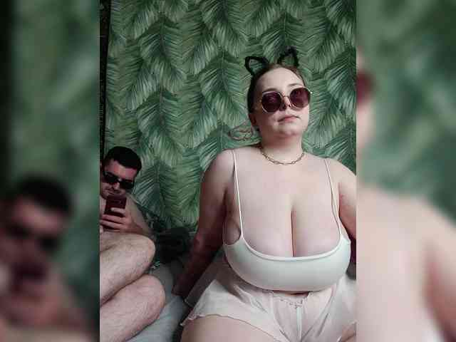 Red-rooms webcam