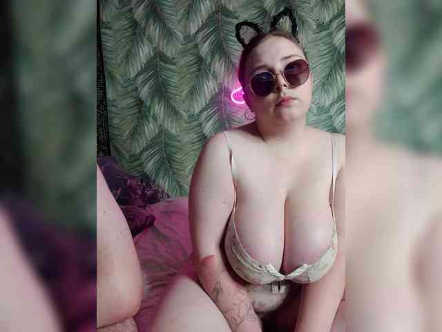 Red-rooms webcam