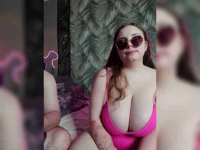 Red-rooms webcam