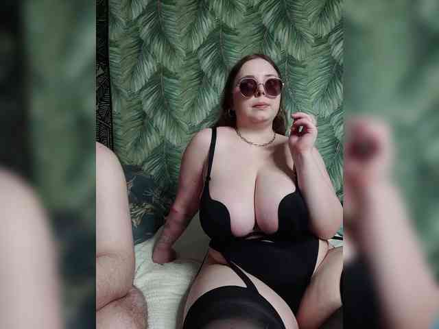 Red-rooms webcam