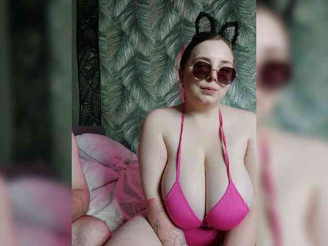 Red-rooms webcam