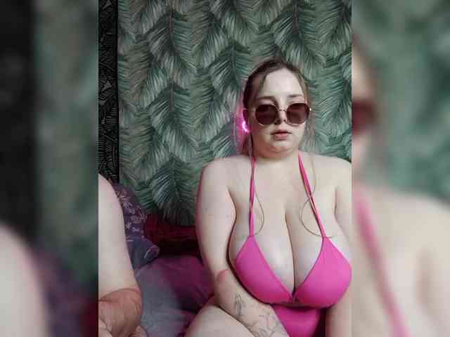 Model: Red-rooms