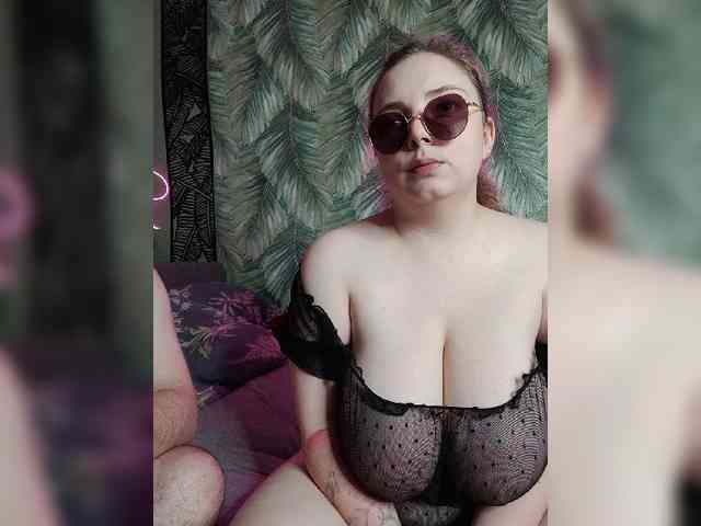 Red-rooms webcam