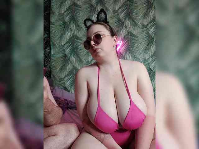 Red-rooms webcam