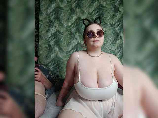 Red-rooms webcam
