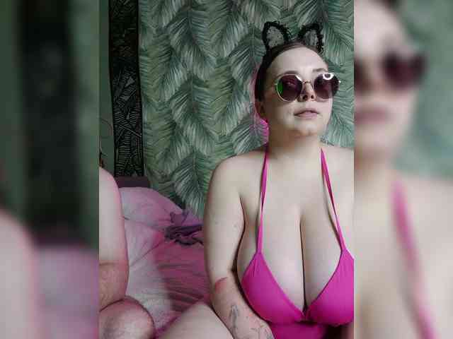 Red-rooms webcam