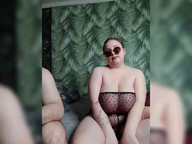 Red-rooms webcam