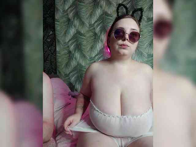 Red-rooms webcam