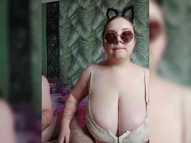 Red-rooms webcam