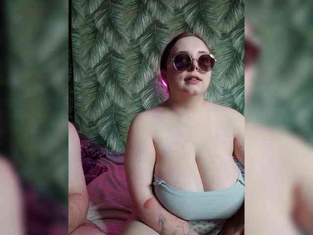Red-rooms webcam