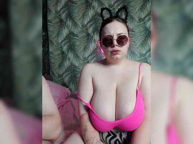 Model: Red-rooms