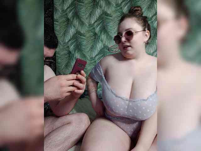 Red-rooms webcam