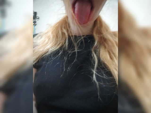 Malaya-kiss live cam on BongaCams