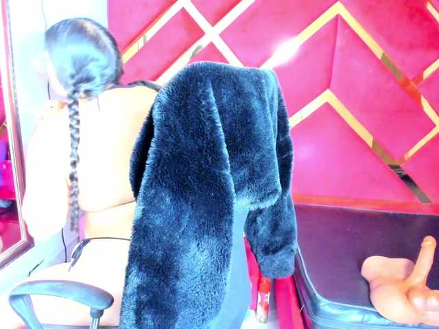 FreyjaNaugthy live cam on BongaCams