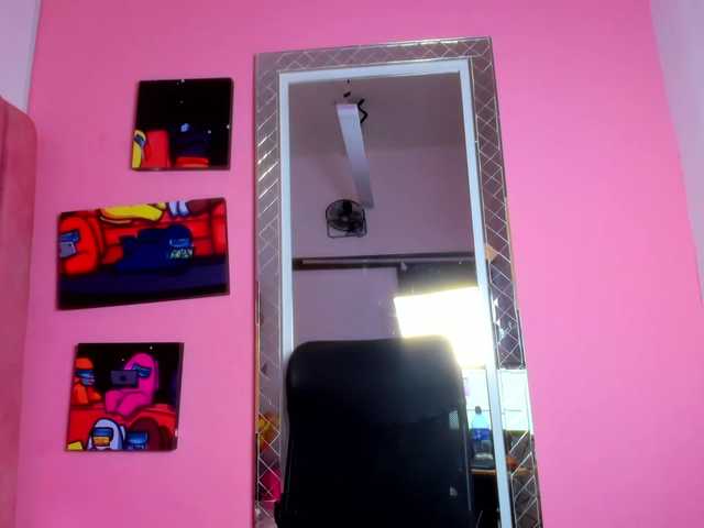 FreyjaNaugthy live cam on BongaCams