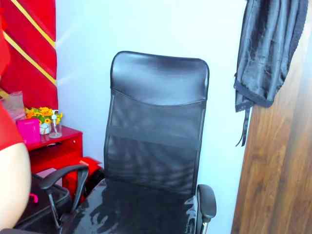 FreyjaNaugthy webcam