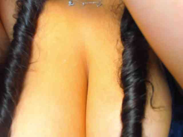 FreyjaNaugthy webcam