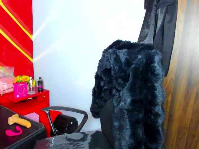 FreyjaNaugthy webcam