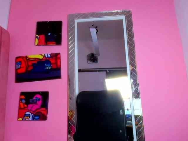 FreyjaNaugthy webcam
