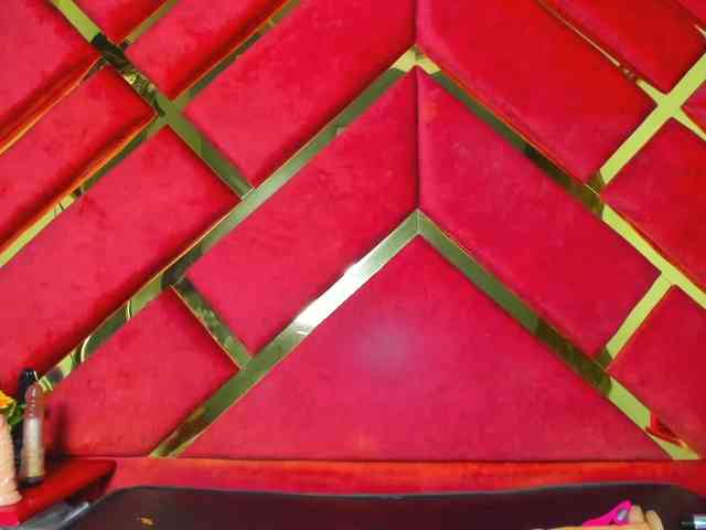 FreyjaNaugthy webcam