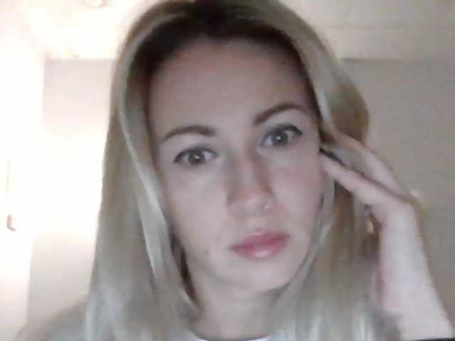 Nastenka97531 live cam on BongaCams