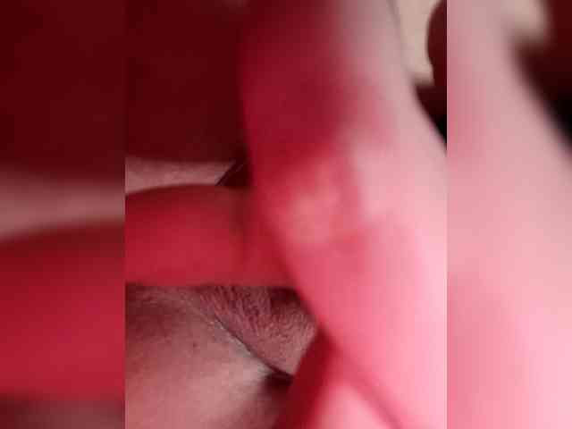 ExclusiveVIRGIN webcam