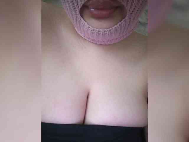 ExclusiveVIRGIN webcam