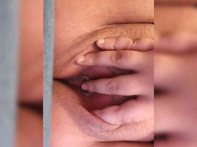 ExclusiveVIRGIN webcam
