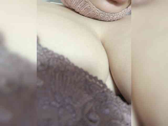 ExclusiveVIRGIN webcam