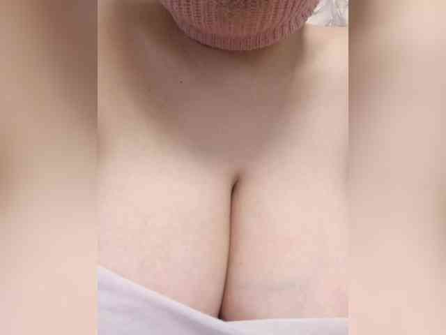 ExclusiveVIRGIN webcam