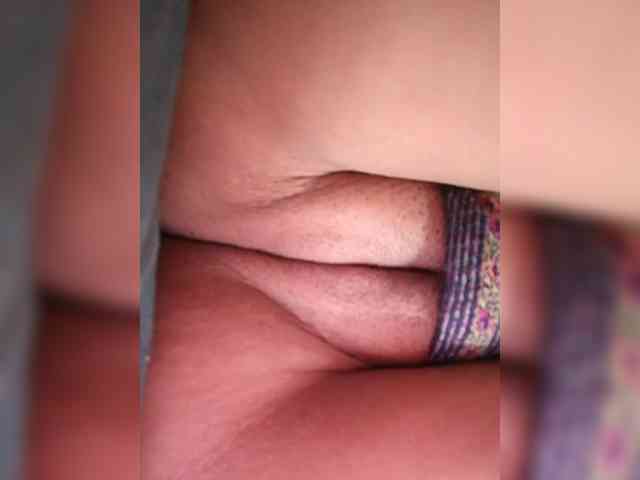 ExclusiveVIRGIN webcam