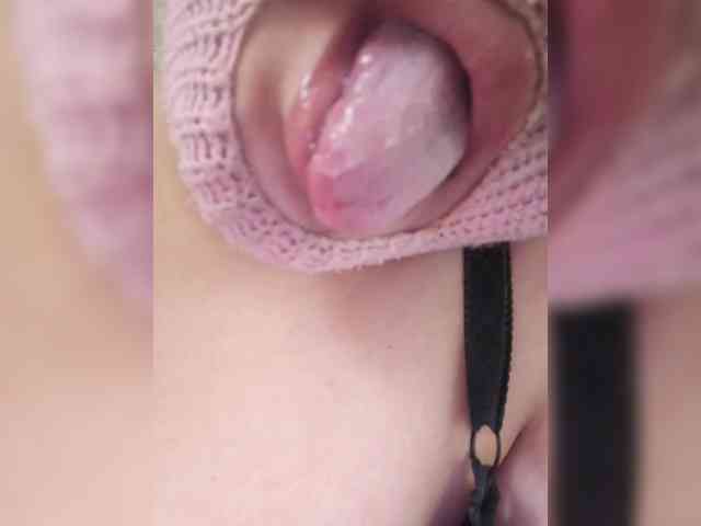 ExclusiveVIRGIN webcam