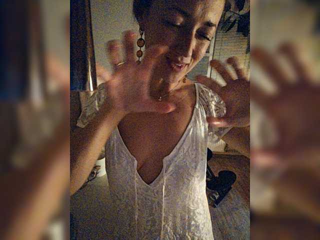 betruetoyourheart live cam on BongaCams