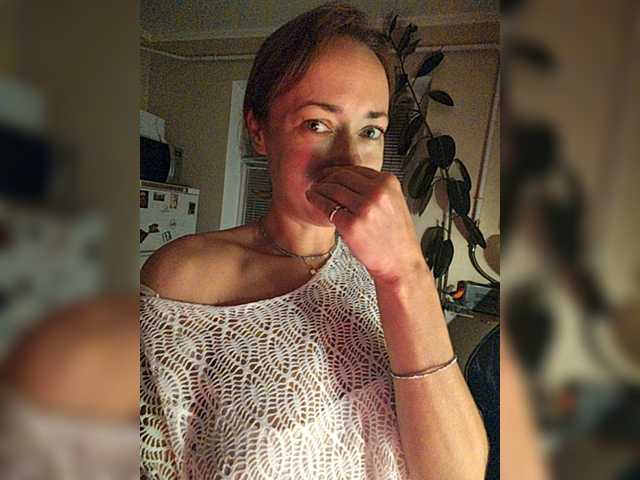 betruetoyourheart live cam on BongaCams