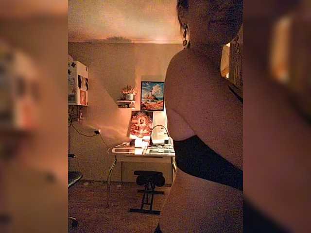 betruetoyourheart live cam on BongaCams