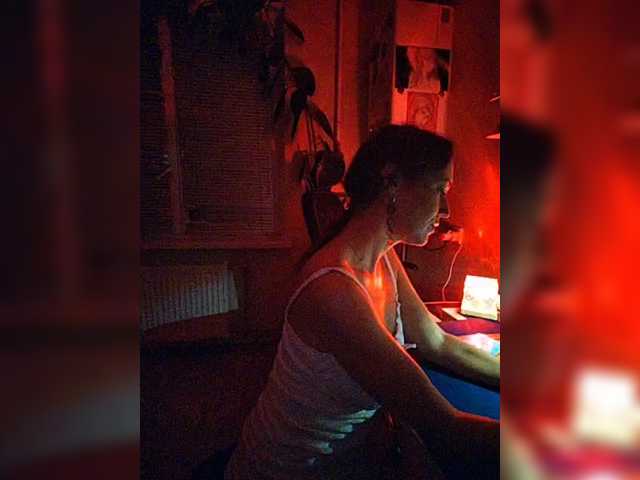 betruetoyourheart live cam on BongaCams